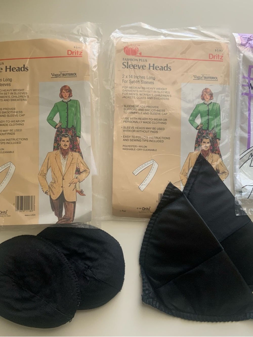 Sewing Suplies 5 pieces.